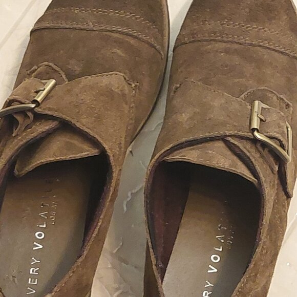 Very Volatile  loafers - Picture 1 of 3